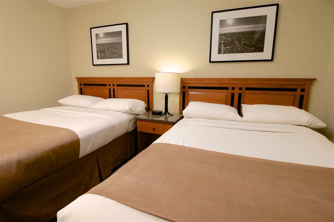 Medicine Hat Inn & Suites Екстериор снимка