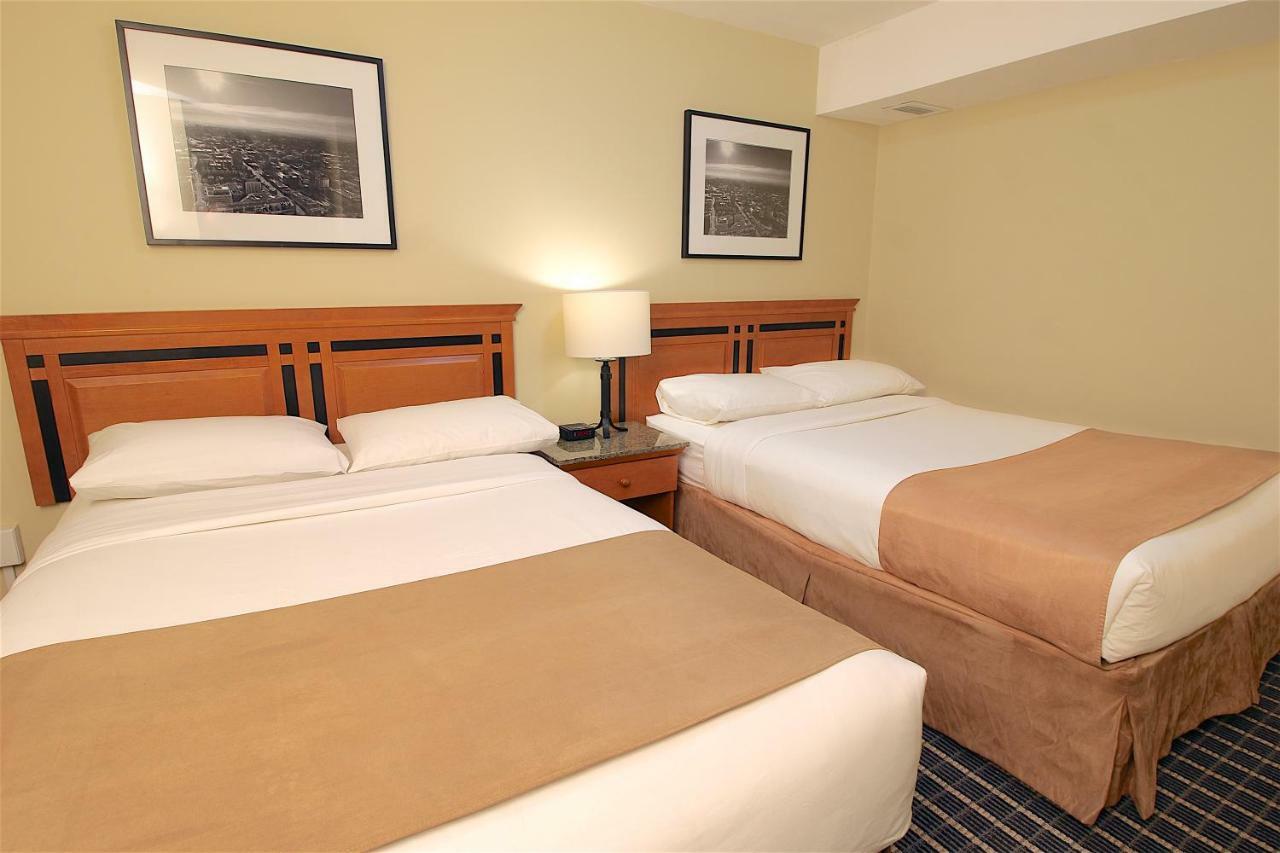 Medicine Hat Inn & Suites Екстериор снимка